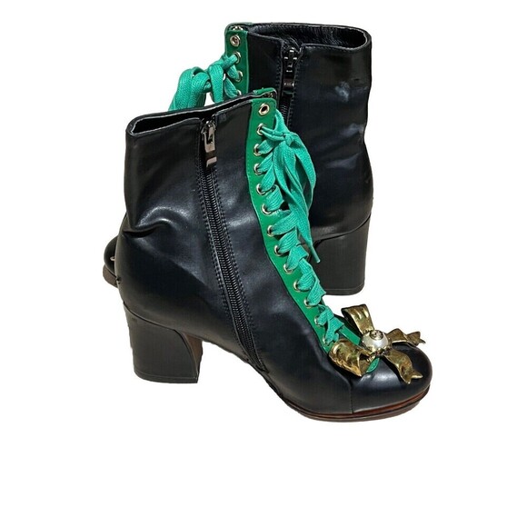 Shishang Women’s Embroidered Lace Up Faux Leather Character Booties - Picture 5 of 12